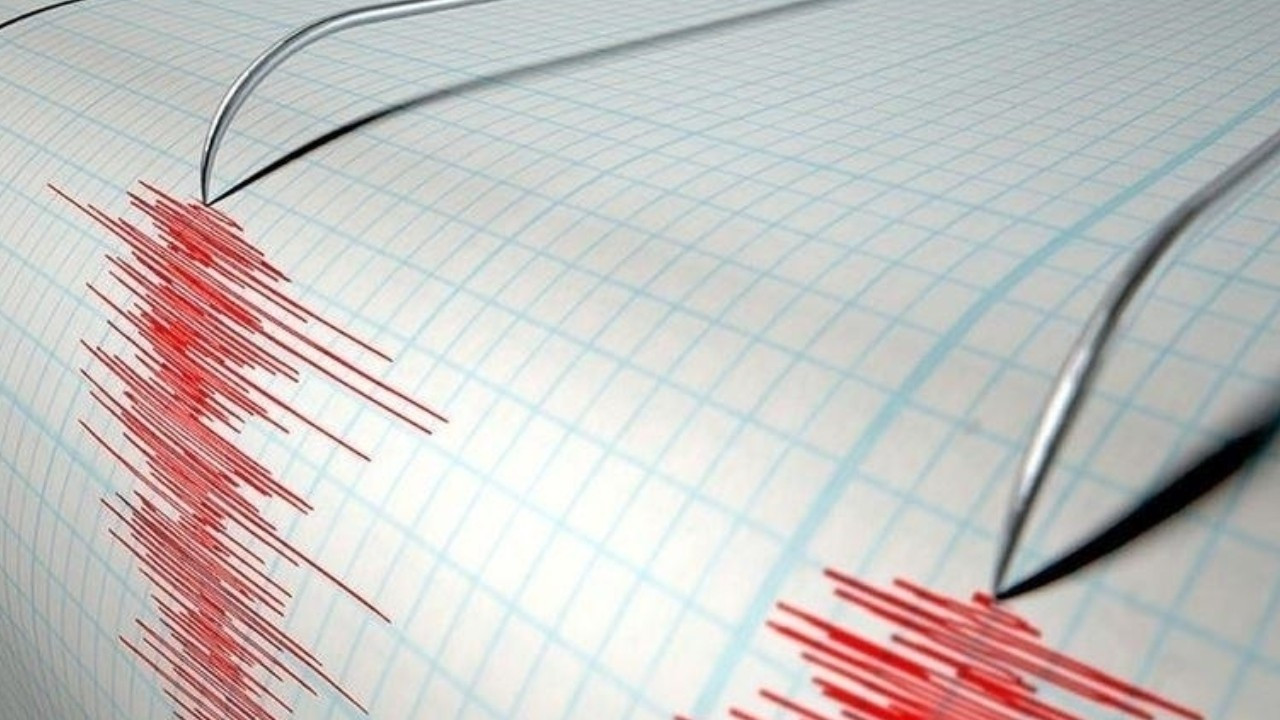 İran’da 5.2 büyüklüğünde deprem meydana geldi