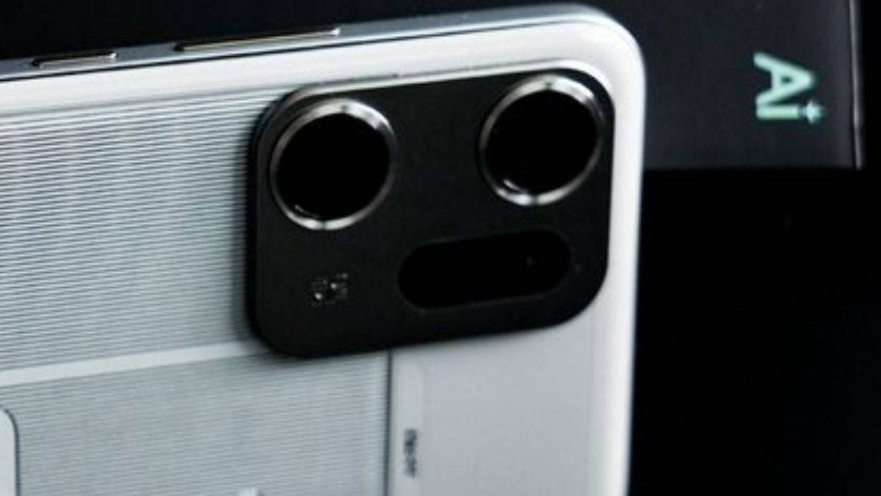 Uzun süre şarjı dayanacak akıllı telefonlar yolda